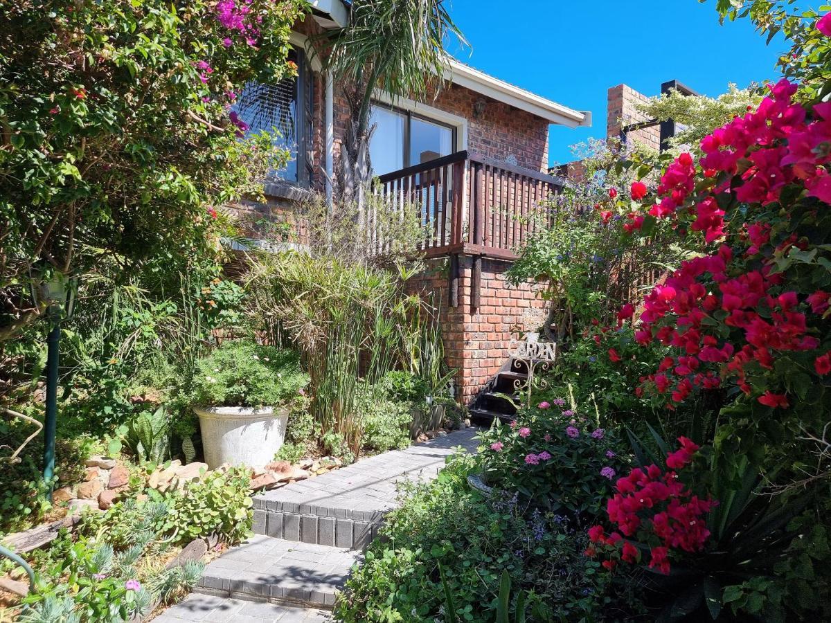 Paradise Self-Catering Units Jeffreys Bay Exterior foto